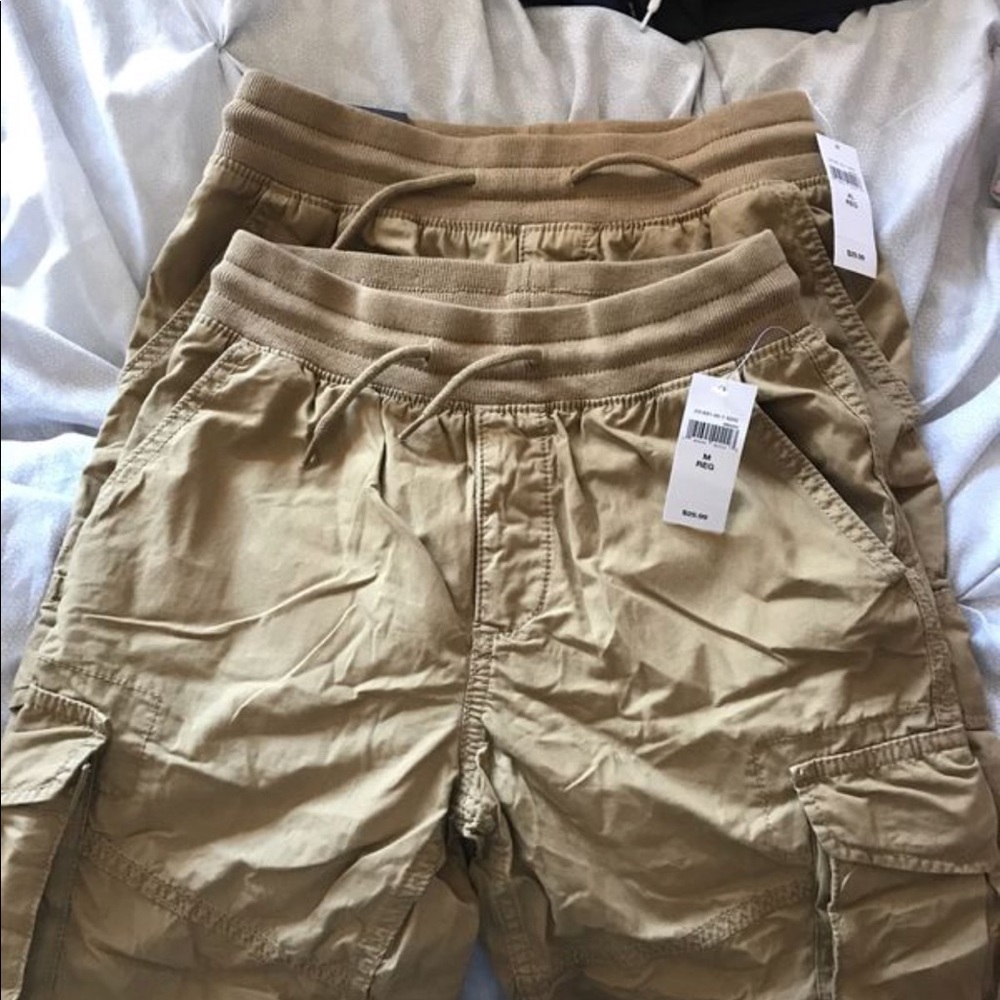 NWT boys cargo shorts!